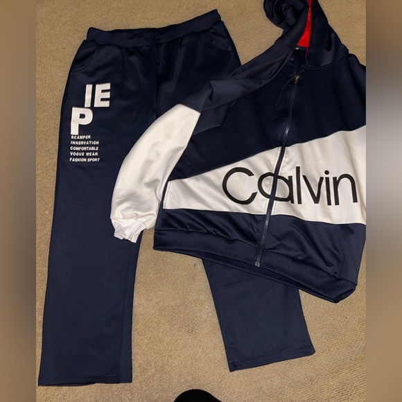 Calvin Klein Other - Calvin Klein Set